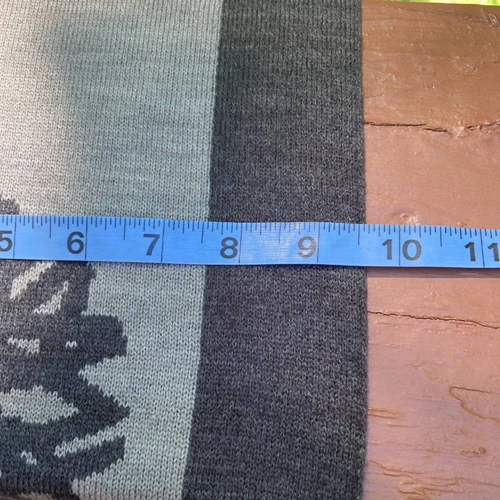 Timberland grey scarf
